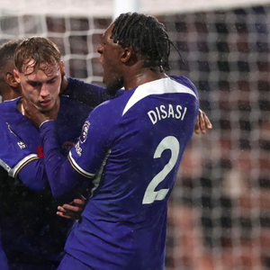 给老大哥先打个样？欧青联国米5-0狂胜利物浦（替一队先立威？欧青联国米5-0大胜利物浦）