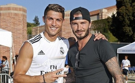 阿斯：皇马会员大会将提交创纪录收入，上赛季达11.85亿欧元（阿斯：皇马会员大会将公布史上最高收入，上一季为11.85亿欧元）