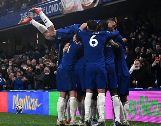 记者：申花携六外援出战广岛三箭，李可因伤未随队前往（记者：申花将以六外援阵容做客挑战广岛三箭，李可因伤缺席）